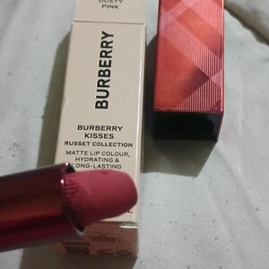 Burberry Kisses Matte Lipstick - Matte Dusty Pink